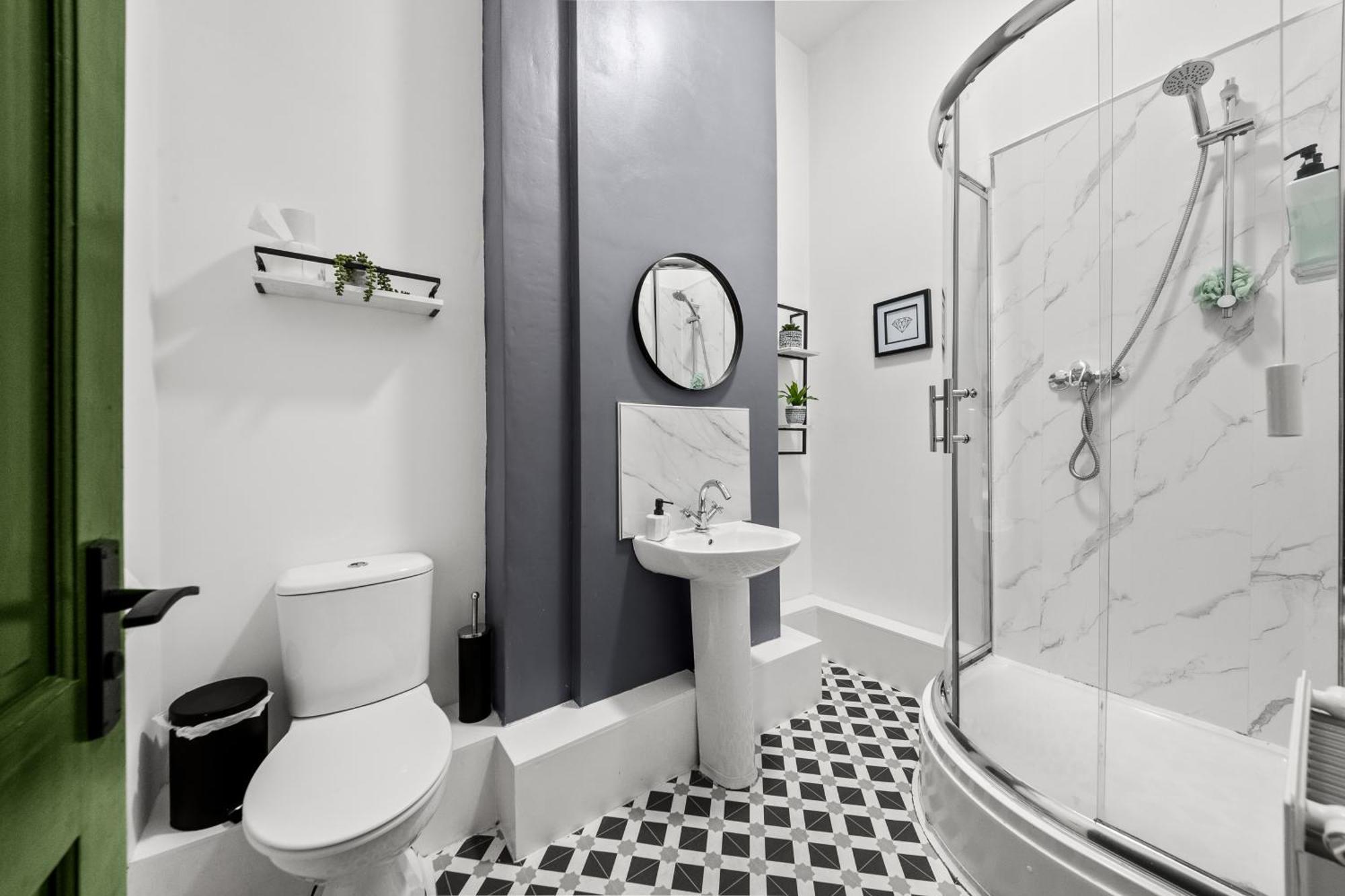 Spacious Birmingham City Apartment Εξωτερικό φωτογραφία